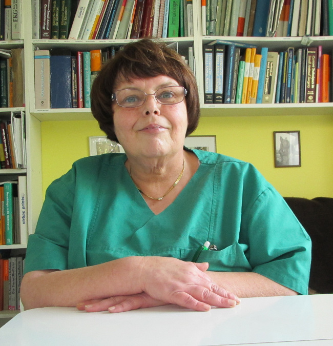 Dr. Ursula Heim